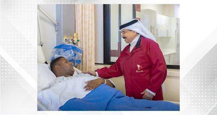 HM King and Supreme Commander of the Armed Forces visits the injured in hostile Iranian attacks